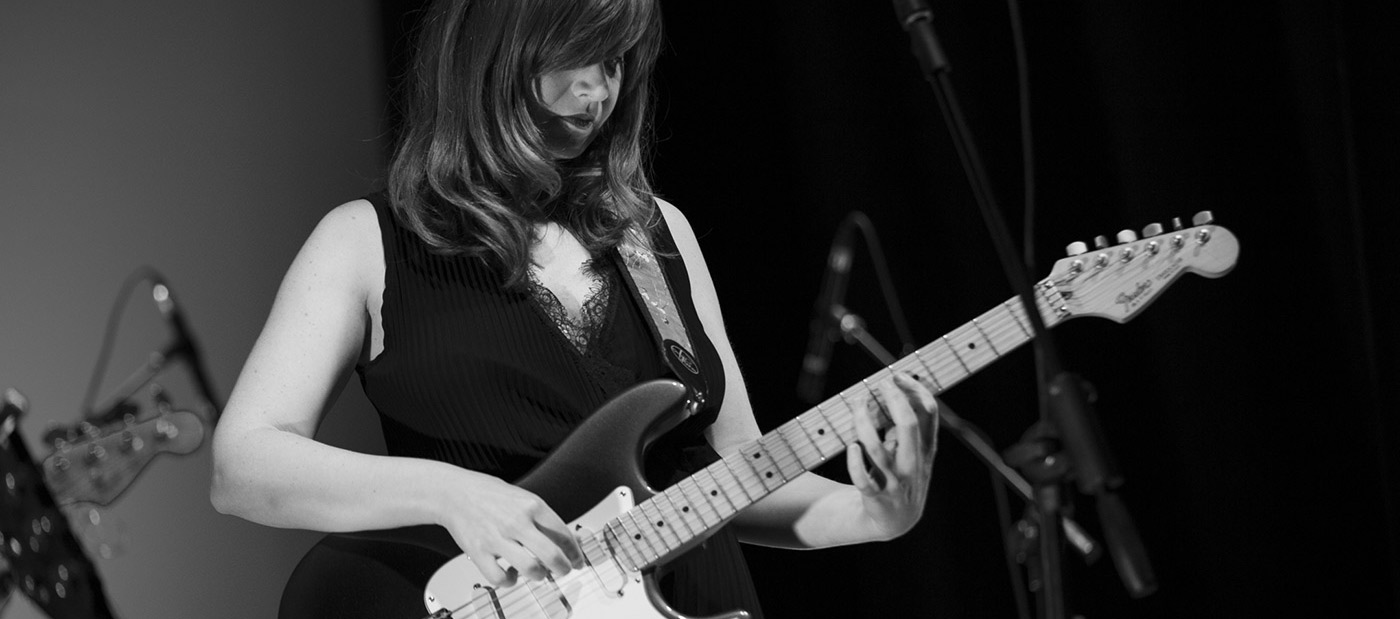 cantautore-femmina-ok